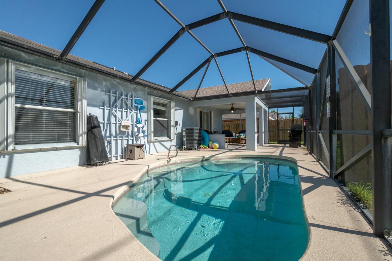 Serene Seaside Retreat - Dog Friendly - 2Br Townhouse With Shared Heated Pool Steps To Paradise Beach! Мельбурн Экстерьер фото