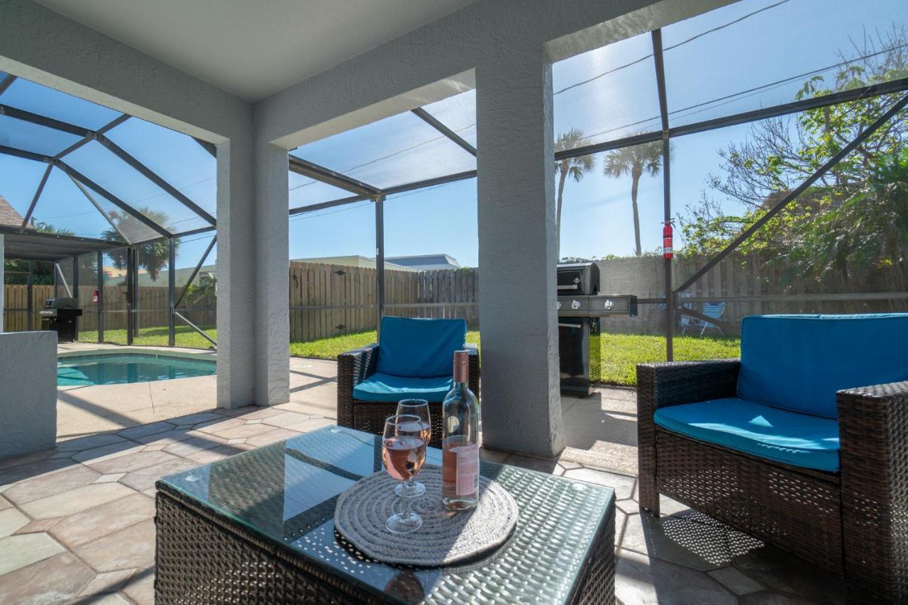 Serene Seaside Retreat - Dog Friendly - 2Br Townhouse With Shared Heated Pool Steps To Paradise Beach! Мельбурн Экстерьер фото